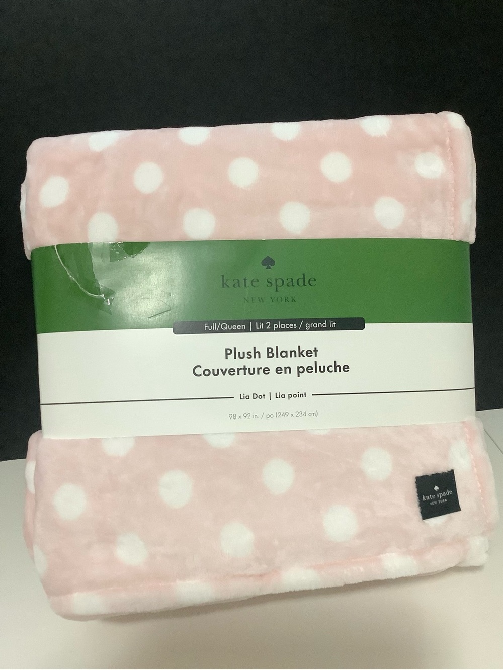 NEW Kate Spade Full/ Queen Pink & White Polka Dot Plush Blanket 98 x 92 inches